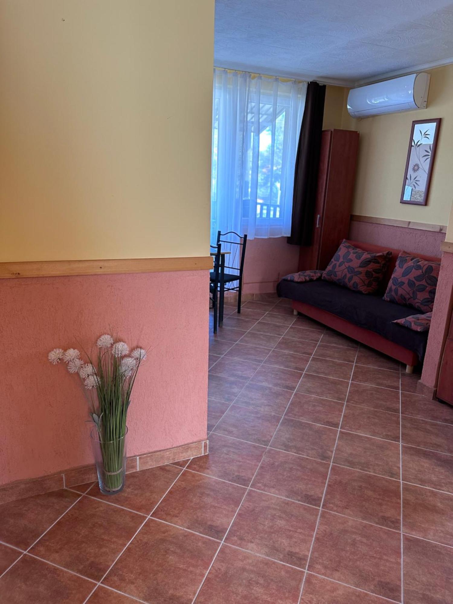 Aranyeso Apartman Hajduszoboszlo Luaran gambar